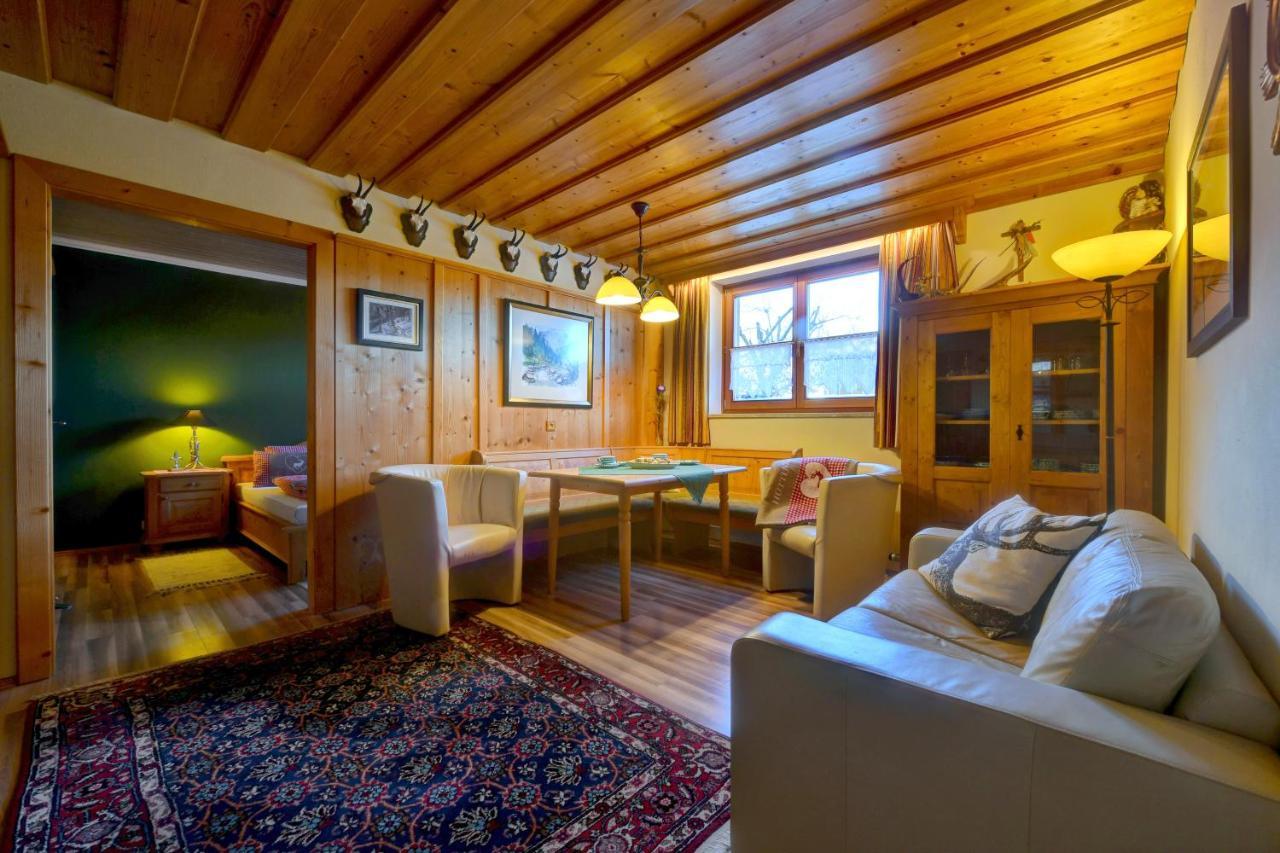 Landhaus Haitzmann โลเฟอร์ ภายนอก รูปภาพ
